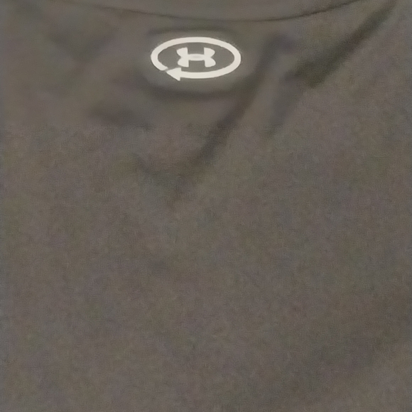 Under Armour Men's Dark Gray Tee - Picture 1 of 2